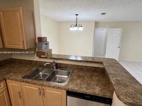 11225 W Atlantic Blvd 103, Coral Springs FL 33071