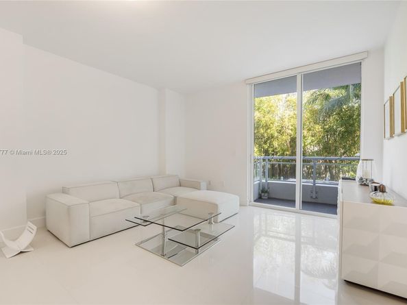 2020 Prairie Ave 205, Miami Beach FL 33139