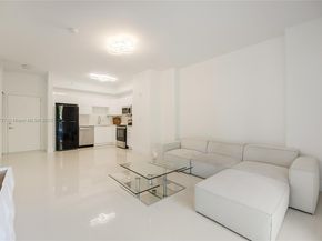 2020 Prairie Ave 205, Miami Beach FL 33139