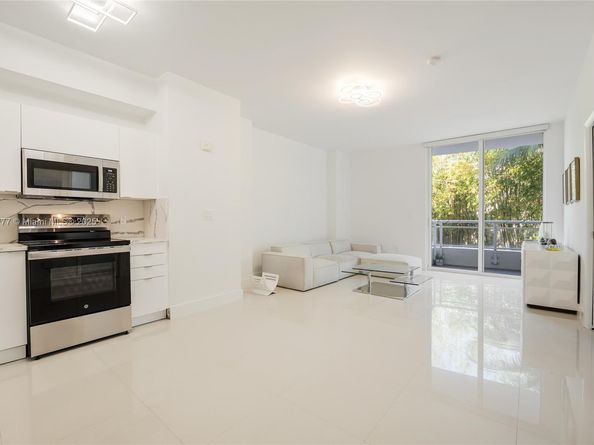 2020 Prairie Ave 205, Miami Beach FL 33139