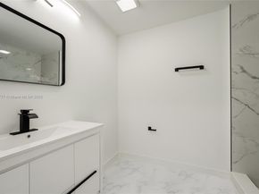 2020 Prairie Ave 205, Miami Beach FL 33139