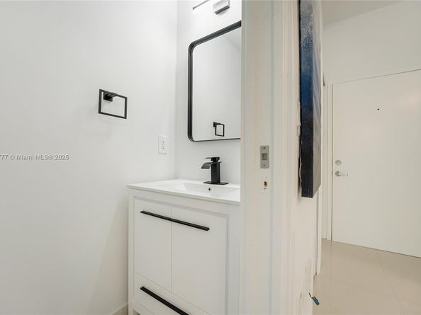 2020 Prairie Ave 205, Miami Beach FL 33139