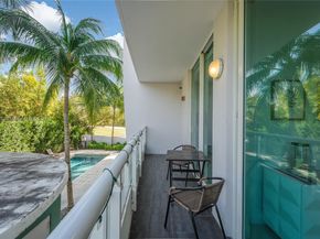 2020 Prairie Ave 205, Miami Beach FL 33139