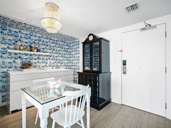 1100 West Ave 819, Miami Beach FL 33139