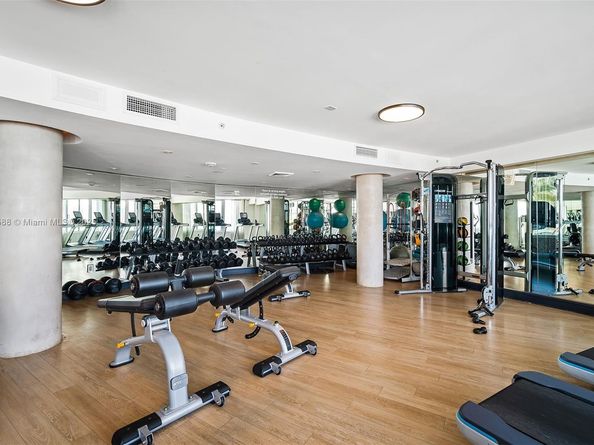 1100 West Ave 819, Miami Beach FL 33139