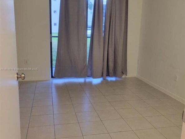 8520 SW 133rd Ave Rd 116, Miami FL 33183