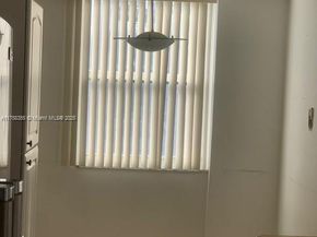 4200 Hillcrest Dr 800, Hollywood FL 33021