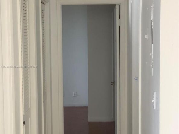 4200 Hillcrest Dr 800, Hollywood FL 33021