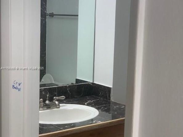 4200 Hillcrest Dr 800, Hollywood FL 33021