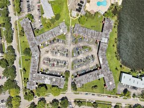 1400 NE 191st St 343, Miami FL 33179
