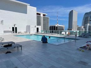 133 NE 2nd Ave 2219, Miami FL 33132