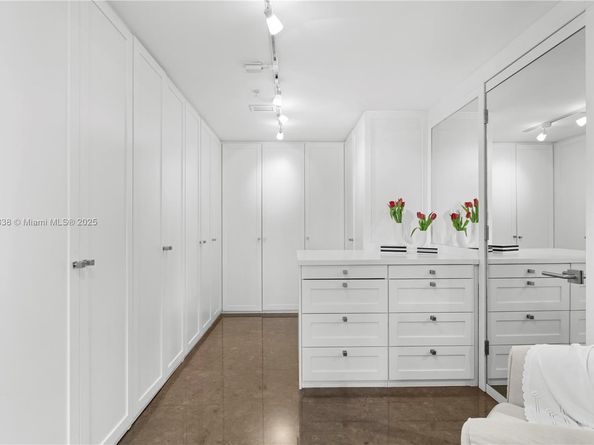 18201 Collins Ave 5301, Sunny Isles Beach FL 33160