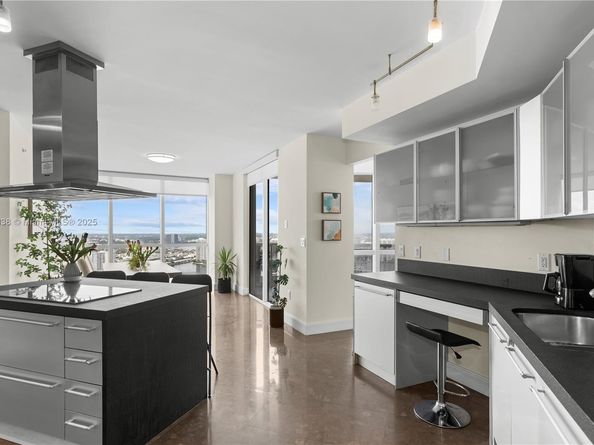 18201 Collins Ave 5301, Sunny Isles Beach FL 33160