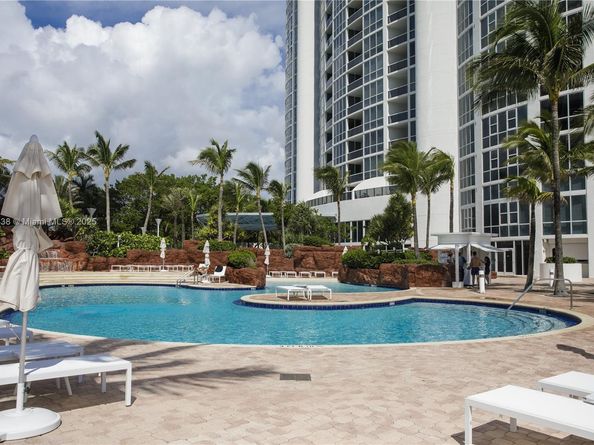 18201 Collins Ave 5301, Sunny Isles Beach FL 33160