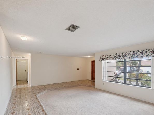 9730 SW 5th St, Miami FL 33174