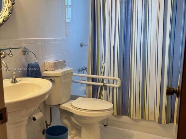 9730 SW 5th St, Miami FL 33174