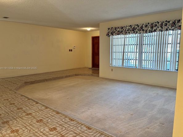 9730 SW 5th St, Miami FL 33174