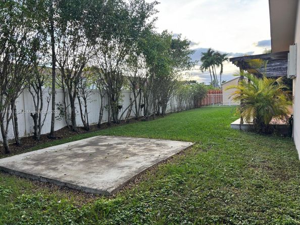 9730 SW 5th St, Miami FL 33174