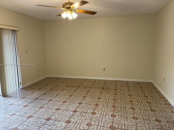 9730 SW 5th St, Miami FL 33174