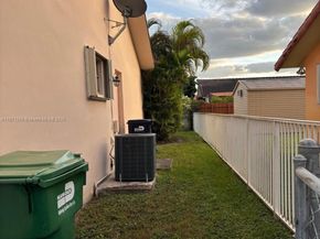 9730 SW 5th St, Miami FL 33174