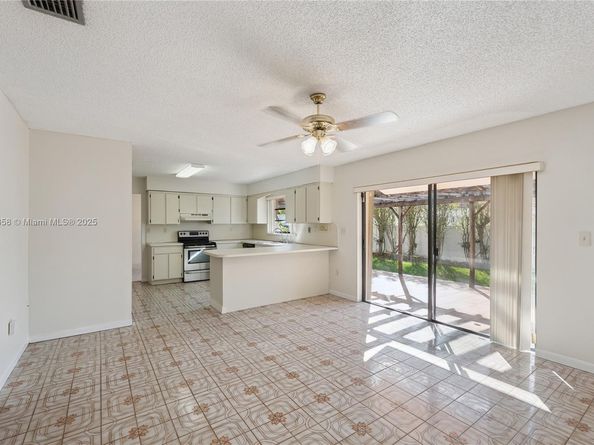 9730 SW 5th St, Miami FL 33174