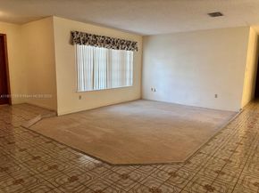 9730 SW 5th St, Miami FL 33174