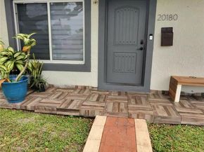 20180 NW 14th Ct, Miami Gardens FL 33169