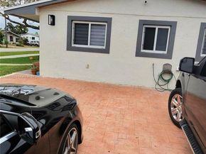 20180 NW 14th Ct, Miami Gardens FL 33169