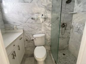 18646 NE 18th Ave 227, Miami FL 33179