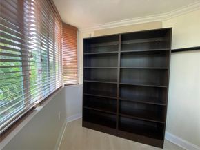 18646 NE 18th Ave 227, Miami FL 33179