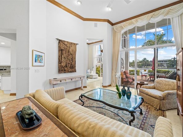 21405 NE 38th Ave, Aventura FL 33180