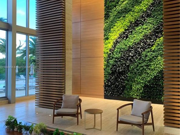 16385 Biscayne Blvd 1503 +2Parking, North Miami Beach FL 33160