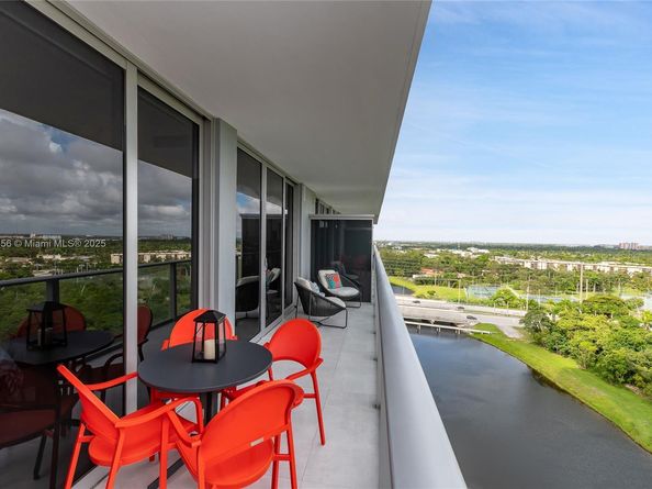 16385 Biscayne Blvd 1503 +2Parking, North Miami Beach FL 33160