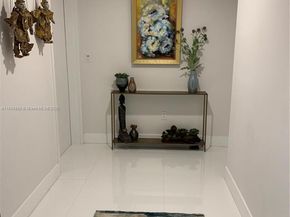 16385 Biscayne Blvd 1503 +2Parking, North Miami Beach FL 33160