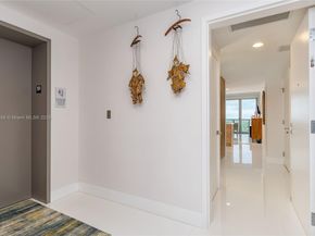 16385 Biscayne Blvd 1503 +2Parking, North Miami Beach FL 33160