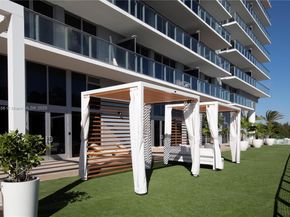 16385 Biscayne Blvd 1503 +2Parking, North Miami Beach FL 33160