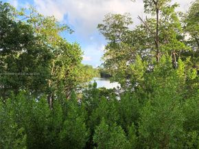 16385 Biscayne Blvd 1503 +2Parking, North Miami Beach FL 33160