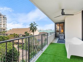 520 Brickell Key Dr A604, Miami FL 33131