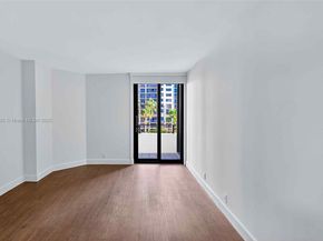 520 Brickell Key Dr A604, Miami FL 33131