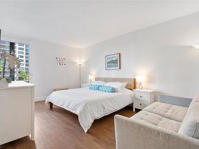 520 Brickell Key Dr A604, Miami FL 33131