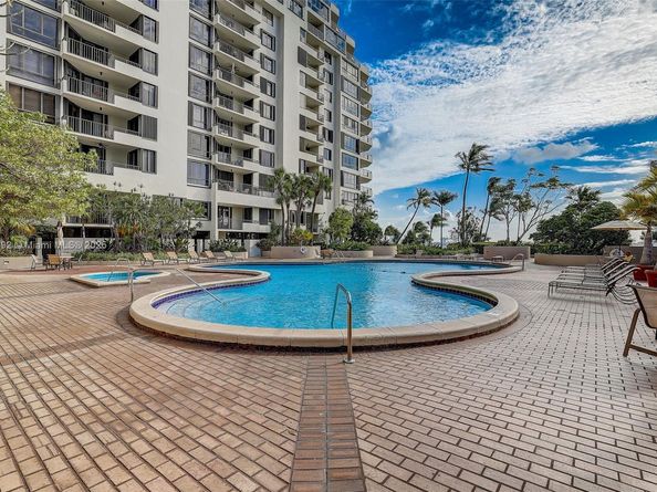 520 Brickell Key Dr A604, Miami FL 33131