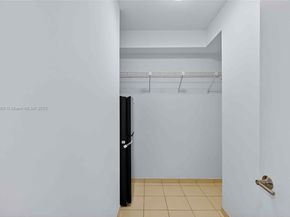 520 Brickell Key Dr A604, Miami FL 33131