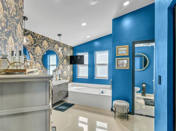 15697 NW 12th Pl, Pembroke Pines FL 33028