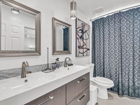 15697 NW 12th Pl, Pembroke Pines FL 33028