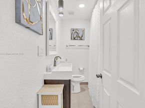 15697 NW 12th Pl, Pembroke Pines FL 33028