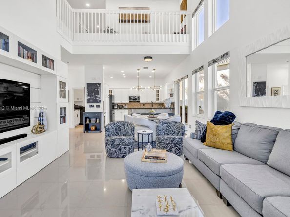 15697 NW 12th Pl, Pembroke Pines FL 33028