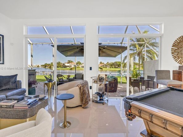 15697 NW 12th Pl, Pembroke Pines FL 33028