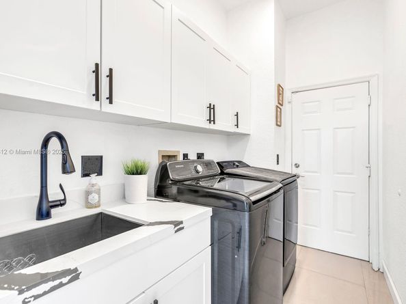 15697 NW 12th Pl, Pembroke Pines FL 33028