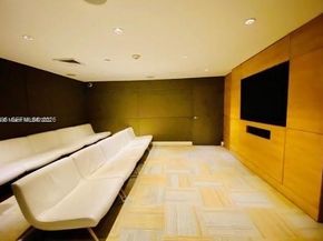 950 Brickell Bay Dr 2001, Miami FL 33131