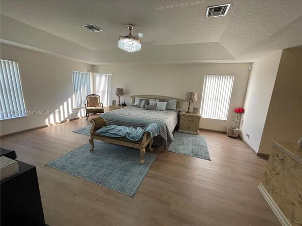 Undisclosed Address #A11795827, Boca Raton FL 33428